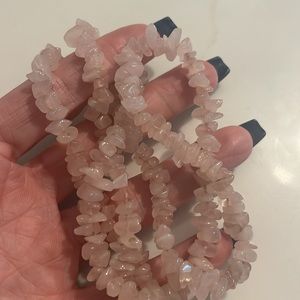 Rose Quartz  Necklace chipped quartz 18” No clasp